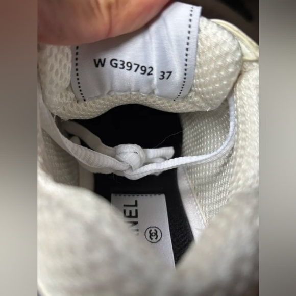 Chanel CC Logo Sneakers - Picture 8 of 9